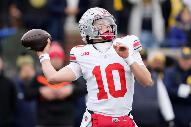 Pair of Heisman hopefuls to battle when Ohio State faces Indiana for Big Ten title